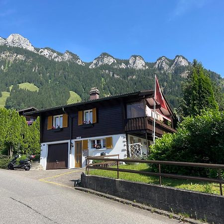 Free Spirit Chalet Флюли Экстерьер фото